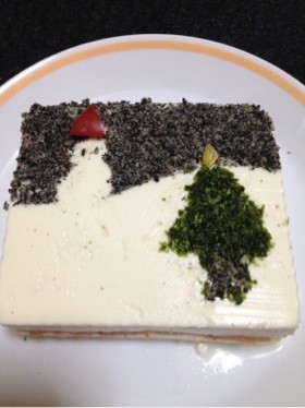 画像: クリスマス豆腐ケーキ