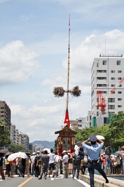 画像: 前祭山鉾巡行